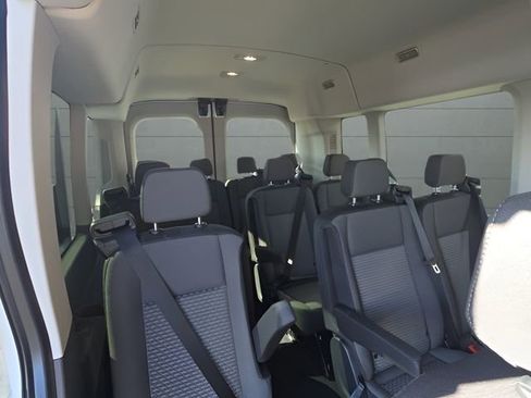 Used 2025 Ford Transit 350 XLT image 12