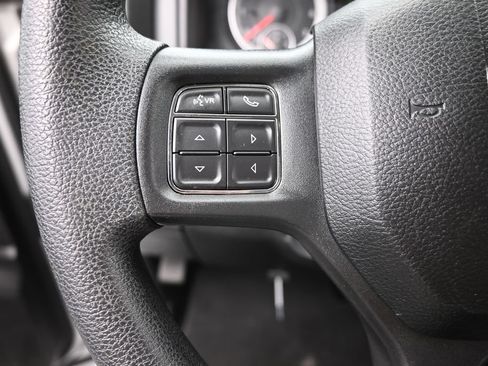 Used 2018 RAM 1500 Express w/ Express Value Package AWD/4WD image 30
