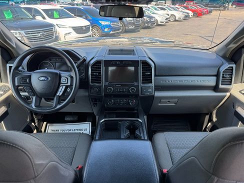 Used 2019 Ford F250 4x4 Crew Cab Super Duty image 19