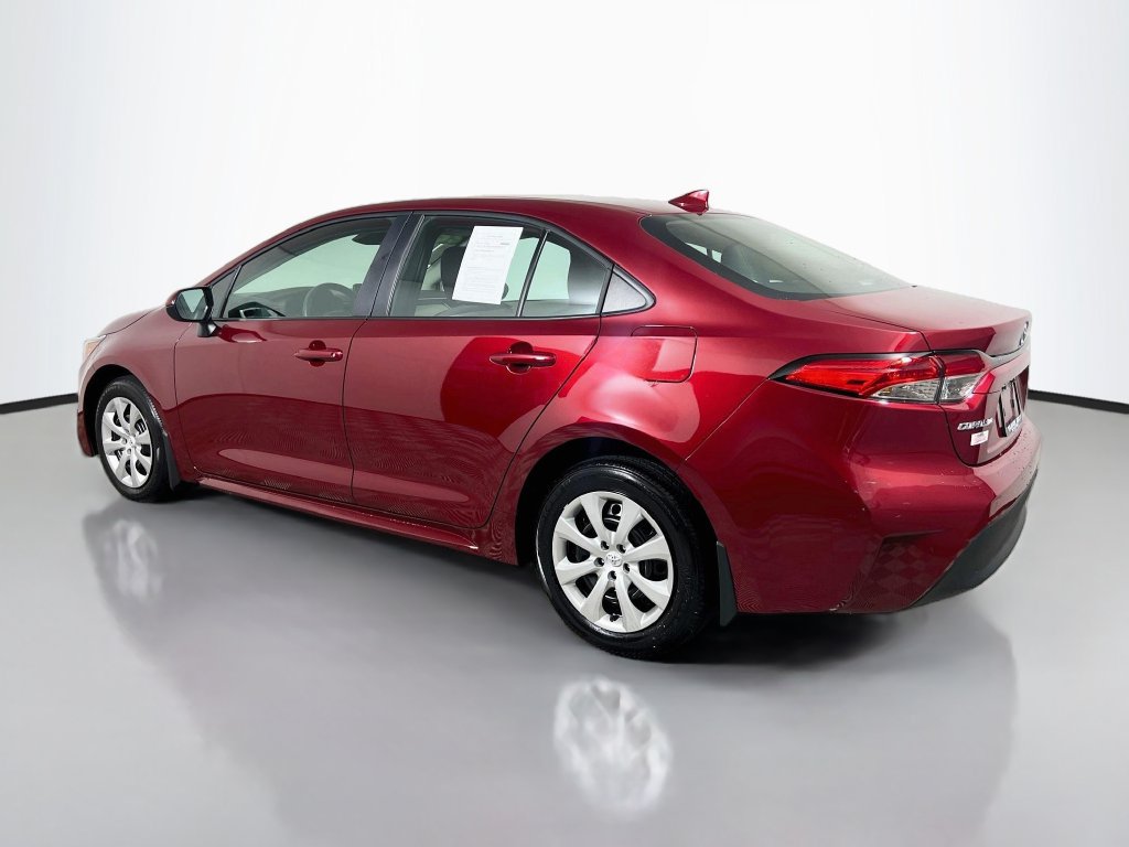 Used 2026 Toyota Corolla LE FWD image 5