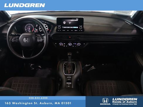 Used 2024 Honda HR-V Sport image 17