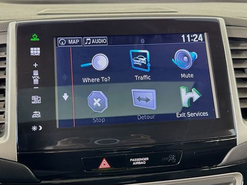 Used 2016 Honda Pilot Touring image 45