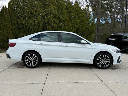 New 2026 Volkswagen Jetta Sport FWD image 7