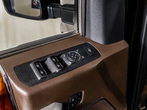 Used 2018 Ford F250 King Ranch w/ King Ranch Ultimate Package AWD/4WD image 36