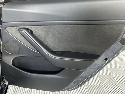 Used 2023 Tesla Model 3 Long Range image 32