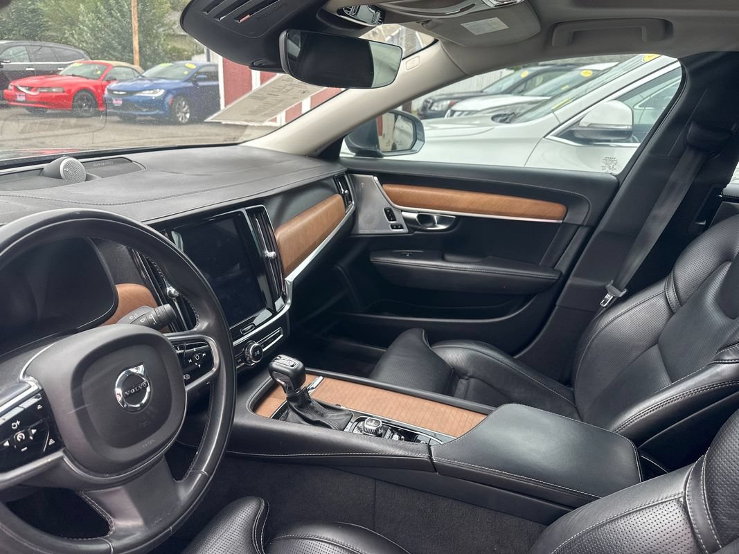 Used 2017 Volvo S90 T6 Inscription w/ Vision Package AWD/4WD image 9