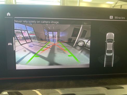 Used 2021 BMW 540i xDrive w/ Premium Package image 26