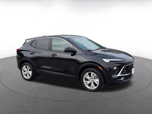 Used 2025 Buick Encore GX Preferred image 2