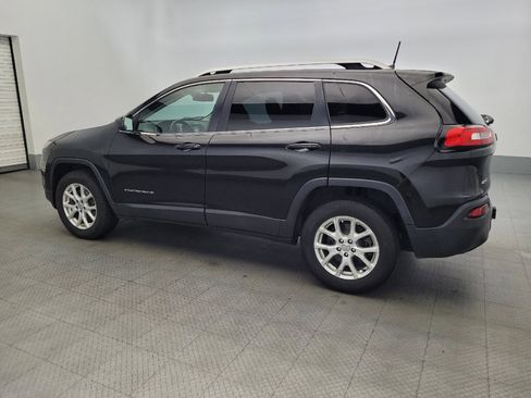 Used 2016 Jeep Cherokee Latitude image 3