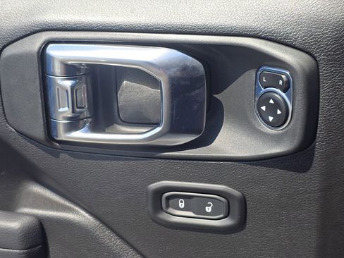 New 2025 Jeep Wrangler Sport S image 26