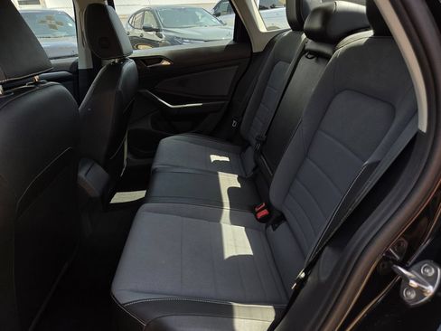 Used 2025 Volkswagen Jetta SE FWD image 23
