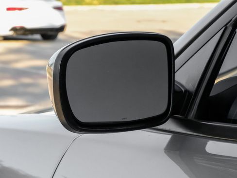 Used 2018 Dodge Charger SXT image 49