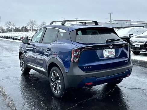 New 2026 Nissan Kicks SV w/ Cold Weather Package image 6
