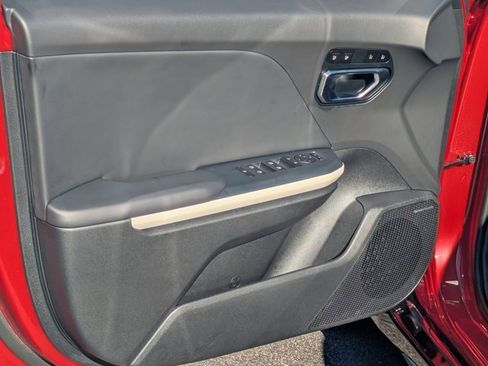 Used 2025 Kia K4 GT-Line w/ GT-Line Premium Package image 10