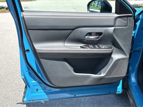 New 2026 Nissan Kicks SR FWD image 20