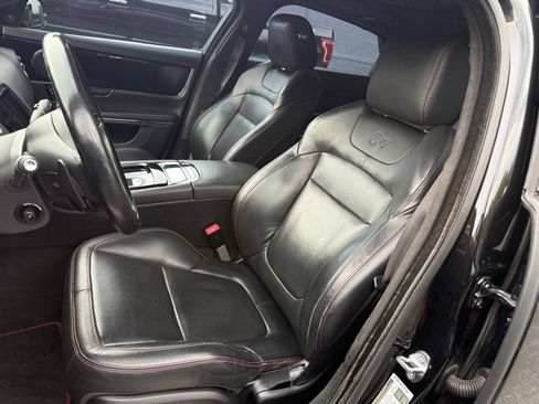 Used 2014 Jaguar XJ R LWB RWD image 43