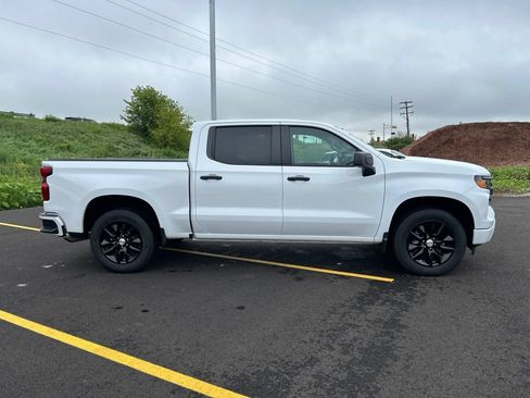 Used 2024 Chevrolet Silverado 1500 Custom AWD/4WD image 6