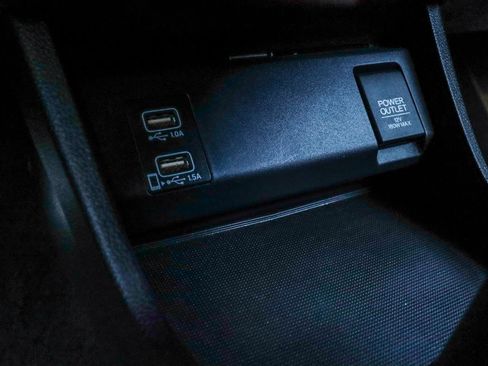 Used 2022 Honda HR-V Sport image 11