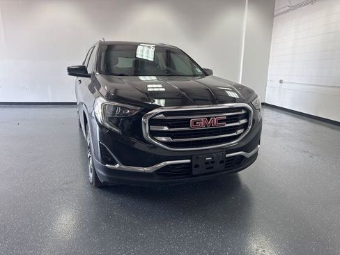 Used 2019 GMC Terrain SLT image 1