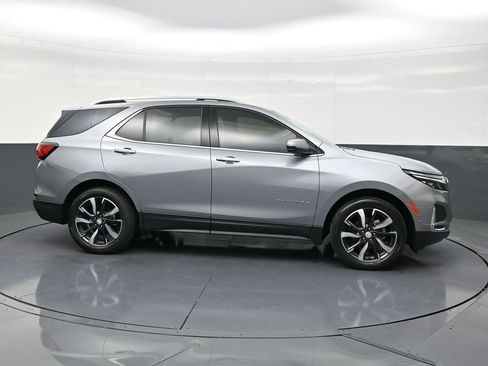 Used 2024 Chevrolet Equinox Premier image 6