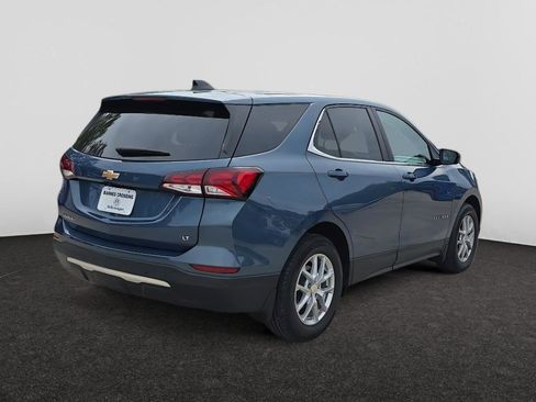 Used 2024 Chevrolet Equinox LT w/ LPO, Floor Liner Package FWD image 5