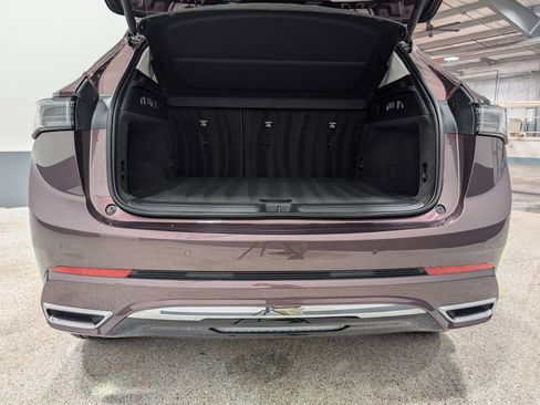 Used 2024 Buick Envision Avenir image 16