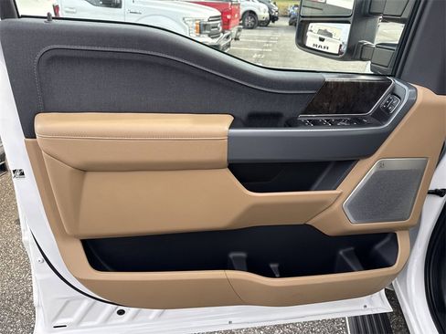 Used 2023 Ford F150 Lariat w/ Equipment Group 502A High image 10