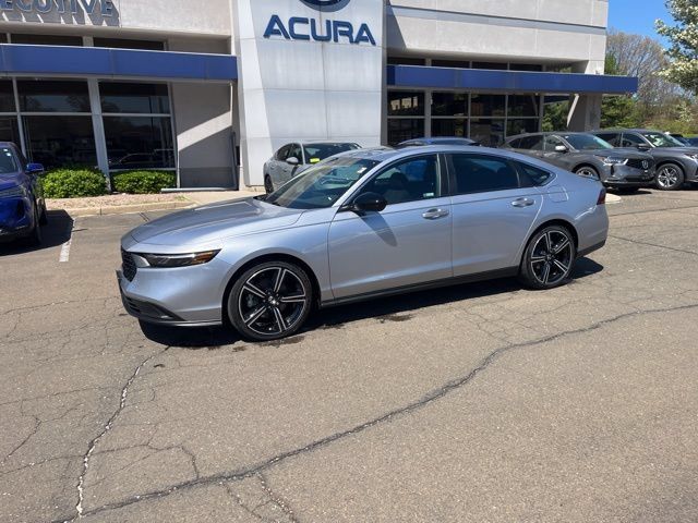 Used 2025 Honda Accord Sport image 37