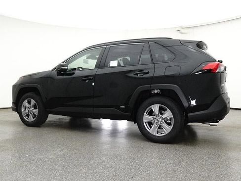 New 2025 Toyota RAV4 XLE image 20