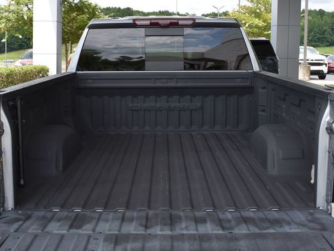 Used 2023 GMC Sierra 1500 Denali w/ Denali Reserve Package AWD/4WD image 11