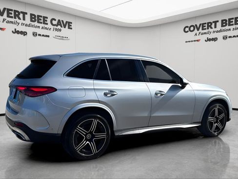 Used 2024 Mercedes-Benz GLC 300 4MATIC w/ AMG Line image 10