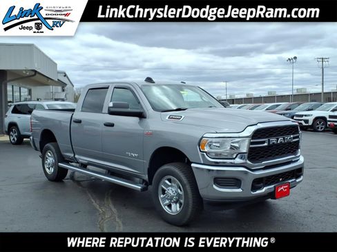 Used 2022 RAM 2500 Tradesman AWD/4WD image 1