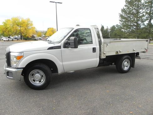 Used 2014 Ford F250 XL image 3