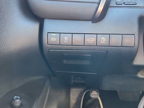 Used 2024 Toyota Camry SE image 20