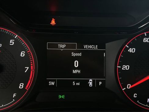 New 2026 Chevrolet Trax RS image 12