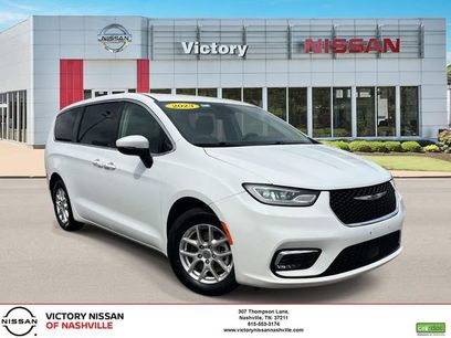 Used 2023 Chrysler Pacifica Touring-L