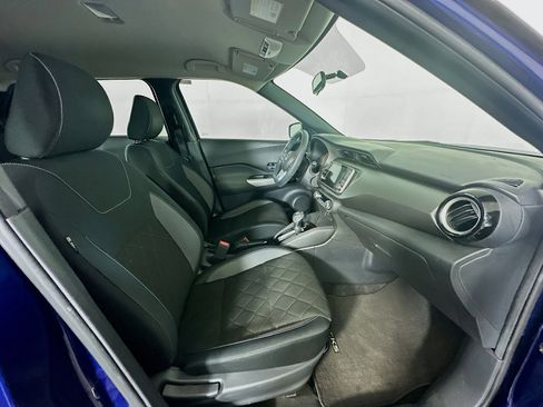 Used 2018 Nissan Kicks SV w/ Exterior Package image 31