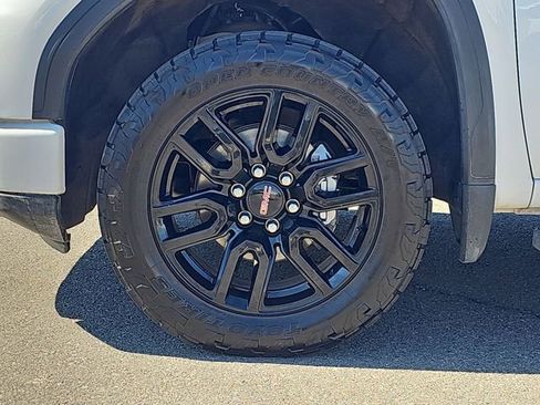 Used 2023 GMC Sierra 1500 Elevation w/ Elevation Premium Package AWD/4WD image 18