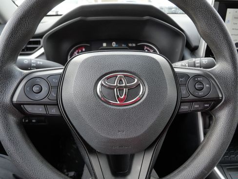 Certified 2025 Toyota RAV4 XLE image 26
