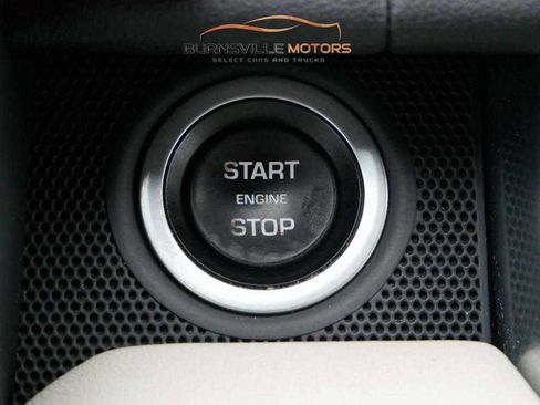 Used 2015 Land Rover Range Rover Sport HSE image 25