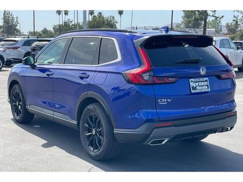 Used 2025 Honda CR-V Sport image 3