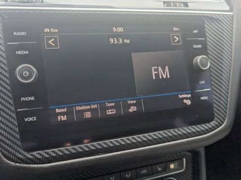 Used 2018 Volkswagen Tiguan SE w/ 3rd Row Seat Package image 43