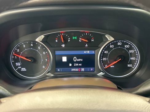 Used 2023 GMC Acadia SLT image 18