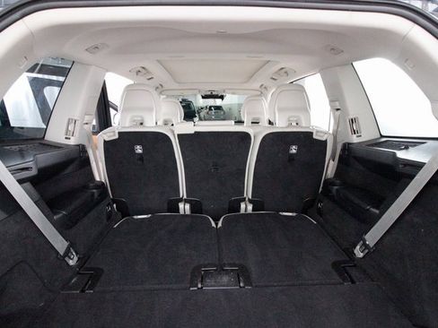 Used 2021 Volvo XC90 T8 Inscription Expression w/ Protection Package Premier image 30