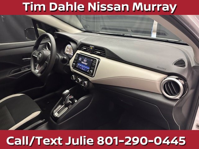 Used 2021 Nissan Versa SV FWD image 17