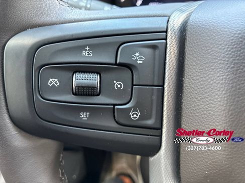 Used 2024 GMC Yukon Denali w/ Denali Reserve Package RWD image 24