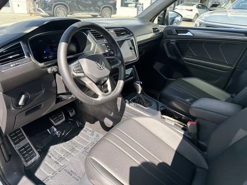 Used 2023 Volkswagen Tiguan SE R-Line FWD image 13