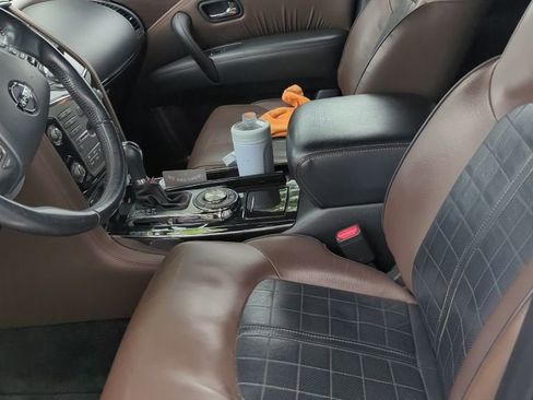Used 2020 Nissan Armada Platinum w/ Platinum Reserve Package RWD image 4