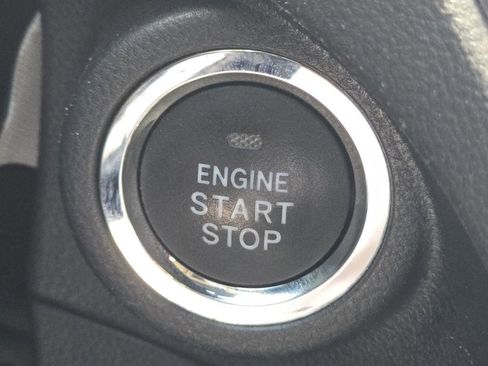 Used 2023 Subaru Forester Premium AWD/4WD image 35