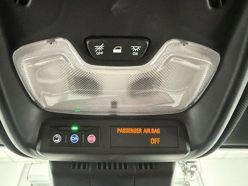 Used 2024 Chevrolet Colorado Trail Boss w/ Advanced Trailering Package image 20